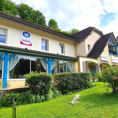 Fasthotel Oloron Hostellerie Du Paon Blanc Lurbe-Saint-Christau Bagian luar foto