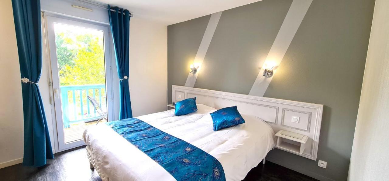 Fasthotel Oloron Hostellerie Du Paon Blanc Lurbe-Saint-Christau Bagian luar foto